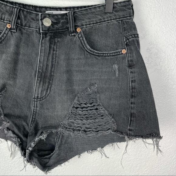 Garage denim black denim jean shorts raw hem distressed festival size 9 // 29 - Picture 6 of 11